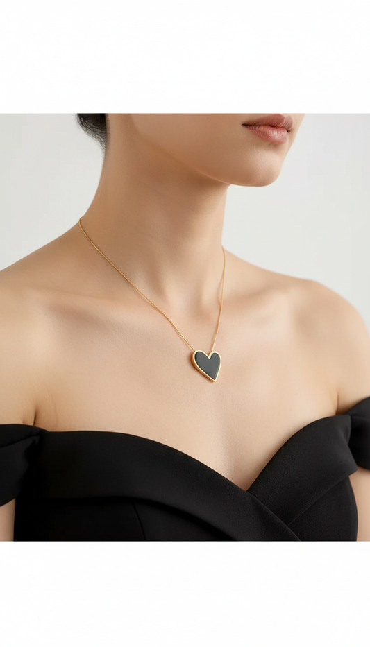 Asaletin Simgesi Siyah Kalpli Gold Kolye★★★★★