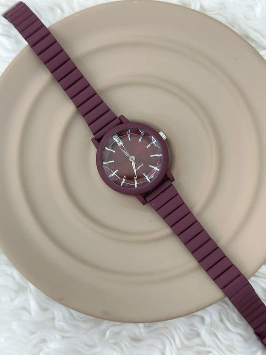 Bayan Spor Tarz Saat – mürdüm kol saati ★★★★★